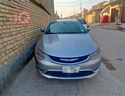 کرایسلەر 200